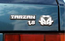 TARZAN 1,8 4x4